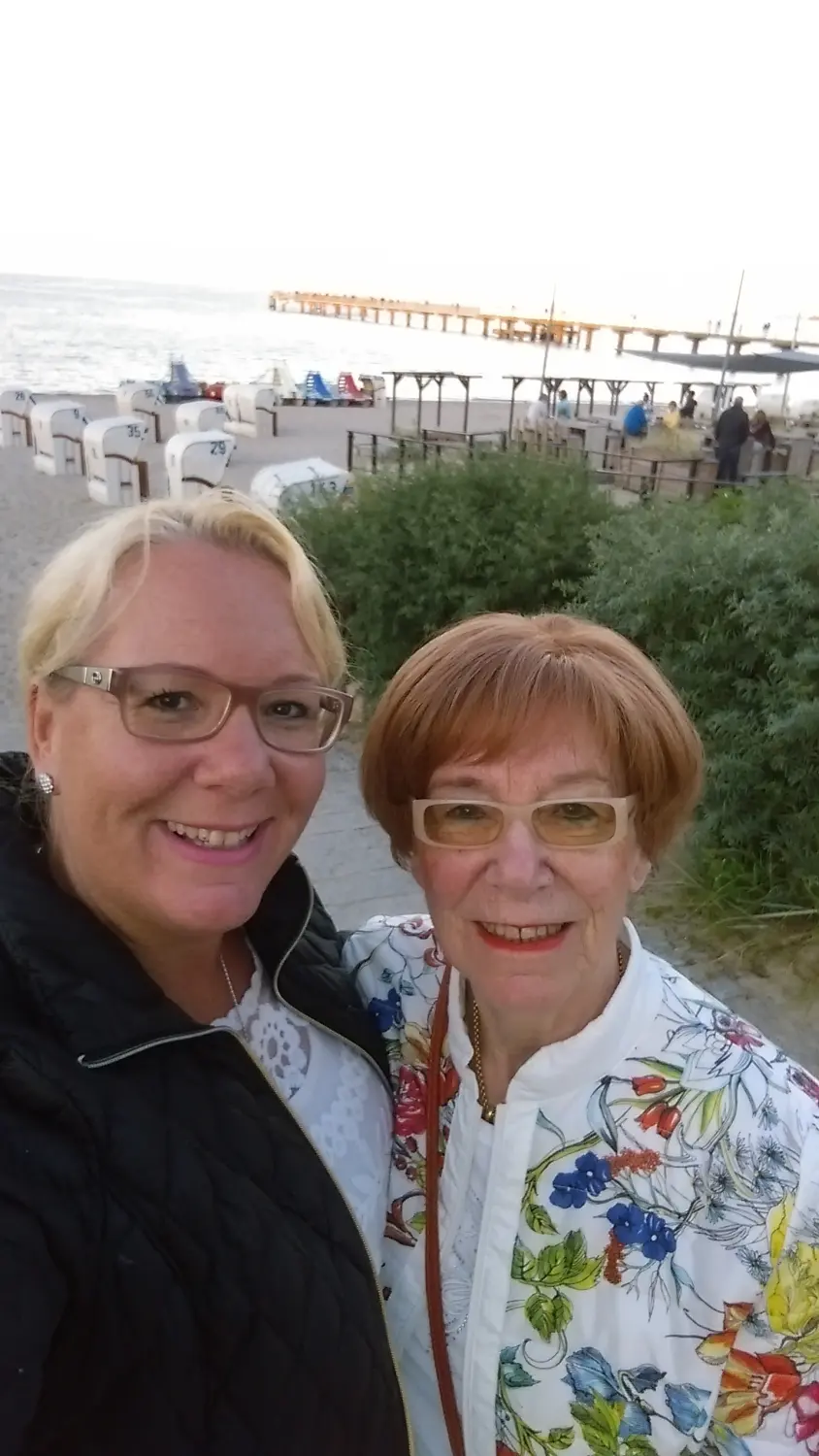 Ingrid & Annegret Bruhns